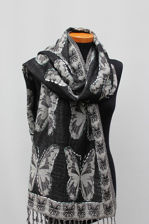 Geborduurde-sjaal-en-omslagdoek-Zwartgrijs-Vlinder