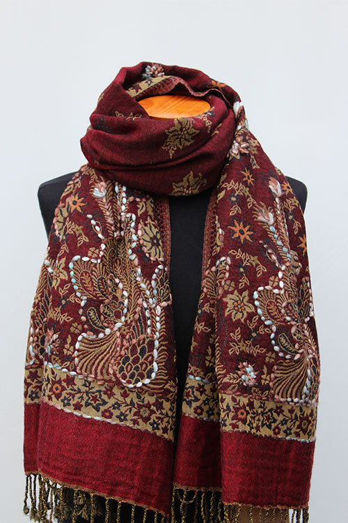 Geborduurde-sjaal-donker-rood-BW062-2 Geborduurde-sjaal-donker-rood