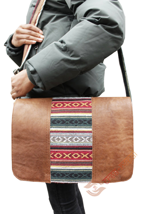 Kantoortas Kaski Rato 1 Kantoortas Kaski rato– premium schoudertas voor van eco-leer, vooraanzicht