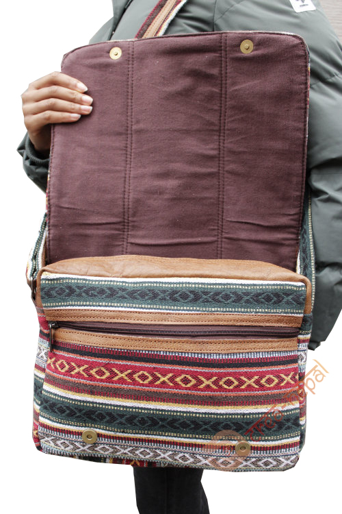 Kantoortas Kaski Rato 2 Kantoortas Kaski rato– premium schoudertas voor van eco-leer, vooraanzicht